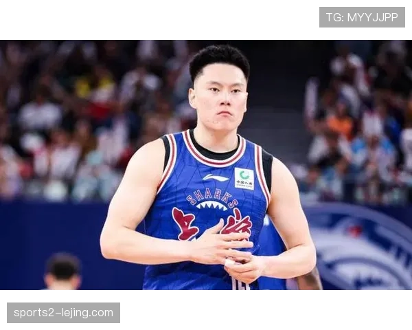 李弘权成上海队稳定得分点 年轻球员承担更多责任