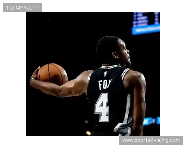 马刺背靠背作战完成25分逆转，团队篮球与角色球员能量成关键